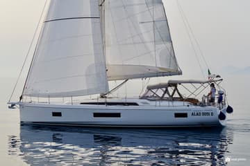 Sailboat Selinde available for yacht charter in Italy | Yacht4Less