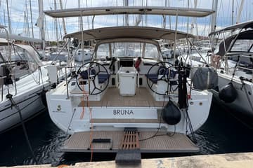 Sailboat Bruna available for yacht charter in Croatia | Yacht4Less