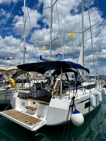 Best Price for a Sailboat Surf Point rental in Croatia | Yacht4Less