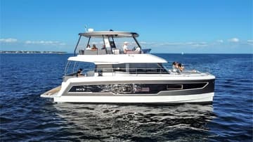 Power Catamaran Red Lyon charter rental in Bahamas | Yacht4Less