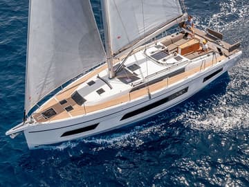 Sailboat Moma charter rental in Croatia | Yacht4Less