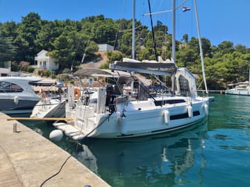 Sailboat BOLERO available for yacht charter in Croatia | Yacht4Less