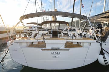 Sailboat Alma - OW charter rental in Croatia | Yacht4Less