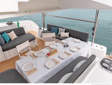 Catamaran Cari available for yacht charter in Seychelles | Yacht4Less