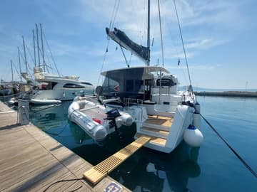 Best Price for a Catamaran Manu rental in Croatia | Yacht4Less