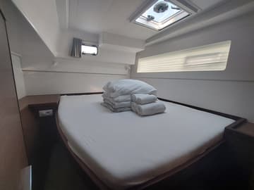 Catamaran Manu available for yacht charter in Croatia | Yacht4Less