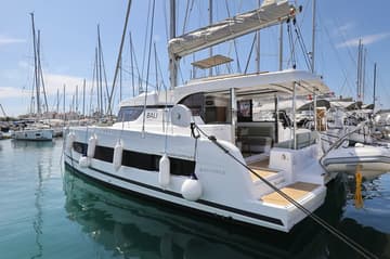 Catamaran Bella Mare charter rental in Croatia | Yacht4Less