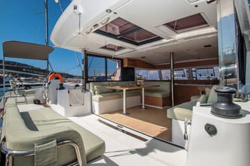 Catamaran Skiouros II available for yacht charter in Greece | Yacht4Less