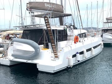 Catamaran Medusa I charter rental in Greece | Yacht4Less
