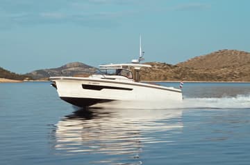Best Price for a Motorboat Kali rental in Croatia | Yacht4Less