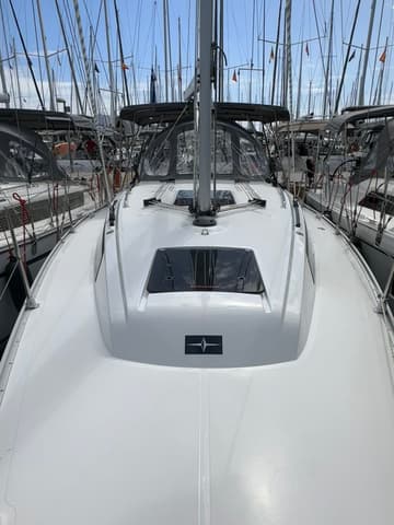 Sailboat Celestia available for yacht charter in Greece | Yacht4Less