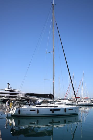 Best Price for a Sailboat Dreamcatcher rental in Croatia | Yacht4Less