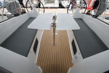 Best Price for a Sailboat Aurora rental in Croatia | Yacht4Less
