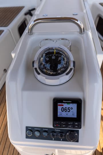 Sailboat Lumina available for yacht charter in Croatia | Yacht4Less