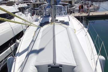 Sailboat Cello charter rental in Croatia | Yacht4Less