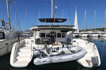 Best Price for a Catamaran Lilith rental in Croatia | Yacht4Less