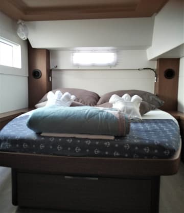 Best Price for a Catamaran Dionike rental in Greece | Yacht4Less