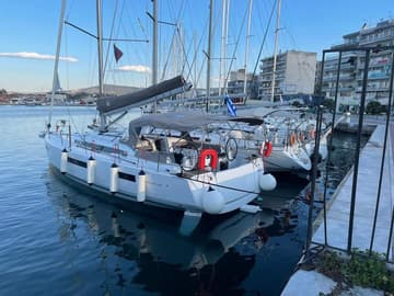 Best Price for a Sailboat Virginia rental in Greece | Yacht4Less
