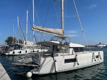 Best Price for a Catamaran Nina rental in Greece | Yacht4Less