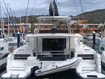 Catamaran SEA BEAR charter rental in Mexico | Yacht4Less