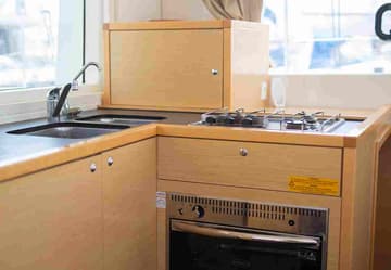 Catamaran Vertigo available for yacht charter in Croatia | Yacht4Less