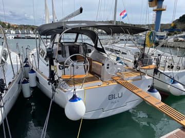 Sailboat Plankton charter rental in Croatia | Yacht4Less