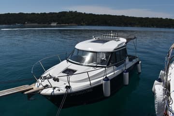 Motorboat Posejdon available for yacht charter in Croatia | Yacht4Less