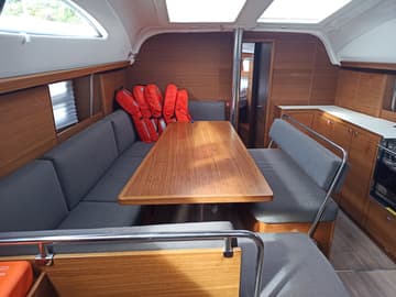 Sailboat AirTime 2 available for yacht charter in Croatia | Yacht4Less