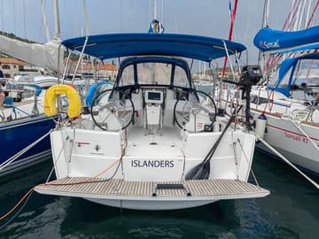 Best Price for a Sailboat Islanders rental in Croatia | Yacht4Less
