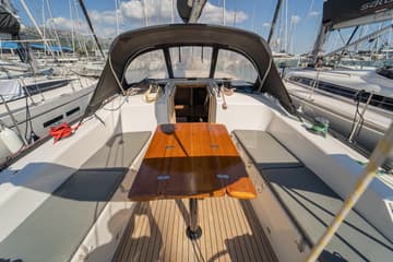 Sailboat More Black available for yacht charter in Croatia | Yacht4Less