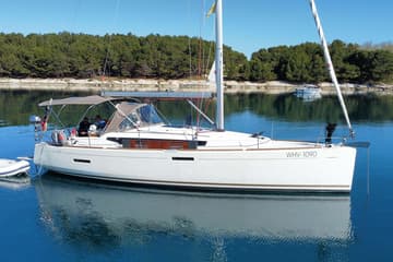 Sailboat Tina charter rental in Croatia | Yacht4Less