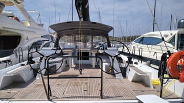 Sailboat Oktana charter rental in Greece | Yacht4Less
