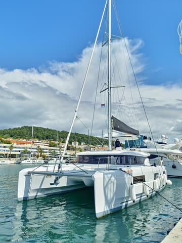 Best Price for a Catamaran Felicita rental in Croatia | Yacht4Less
