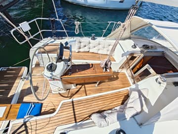 Sailboat Pulenat charter rental in Croatia | Yacht4Less
