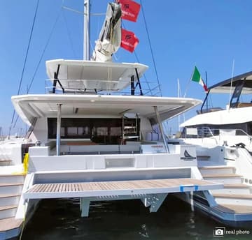 Catamaran Liberta' charter rental in Italy | Yacht4Less