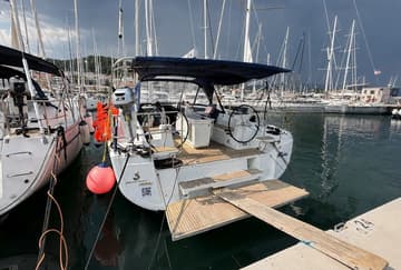 Sailboat Albius charter rental in Croatia | Yacht4Less