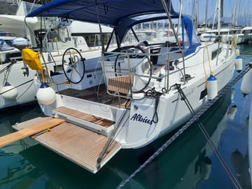 Sailboat Albius available for yacht charter in Croatia | Yacht4Less