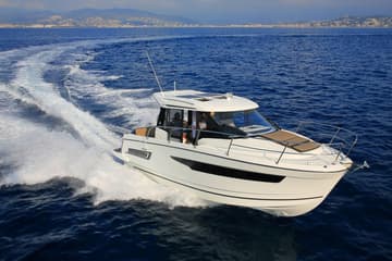 Motorboat Salty Kiss charter rental in Croatia | Yacht4Less