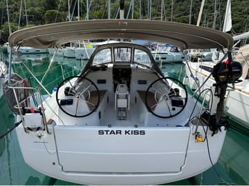 Sailboat Star Kiss charter rental in Croatia | Yacht4Less