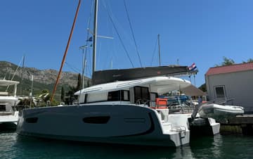Best Price for a Catamaran Blue Kiss rental in Croatia | Yacht4Less