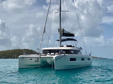 Best Price for a Catamaran Maryna rental in Seychelles | Yacht4Less