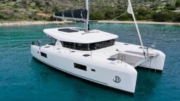 Best Price for a Catamaran Vesper rental in Croatia | Yacht4Less