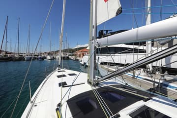 Sailboat Full Moon available for yacht charter in Croatia | Yacht4Less