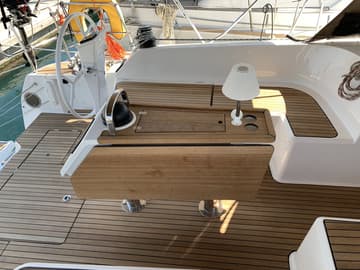 Sailboat Oceanos available for yacht charter in Greece | Yacht4Less