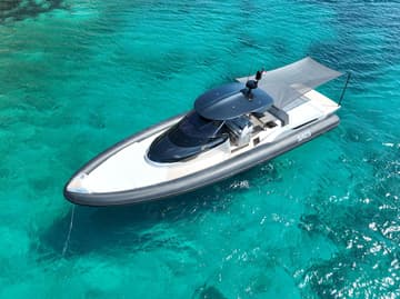 Motorboat Goldfinger charter rental in Italy | Yacht4Less
