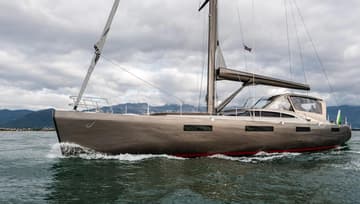 Best Price for a Luxury Yacht Gigreca rental in Greece | Yacht4Less