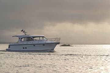 Motorboat Ikar charter rental in Croatia | Yacht4Less