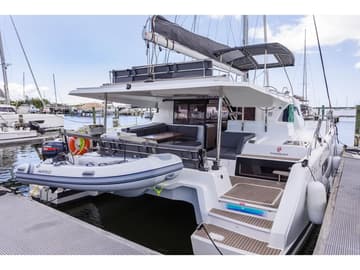 Best Price for a Catamaran Bikini Bottom rental in BVI | Yacht4Less
