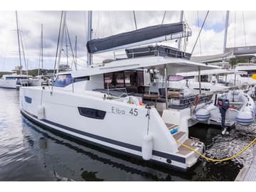 Catamaran Bikini Bottom available for yacht charter in BVI | Yacht4Less