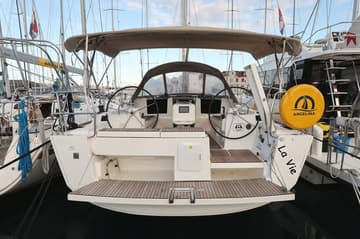 Best Price for a Sailboat La Vie rental in Croatia | Yacht4Less